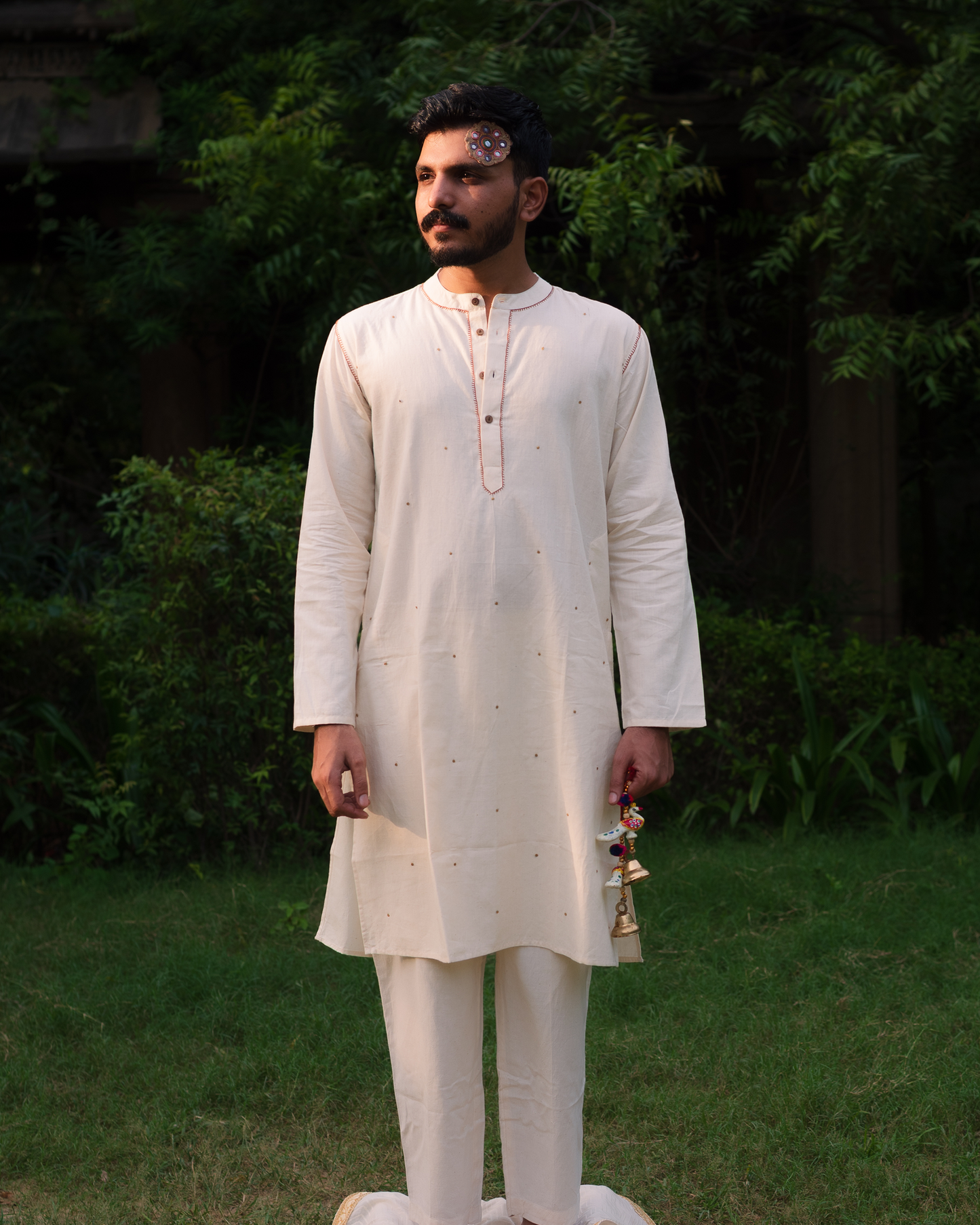chand kurta in brown thread work